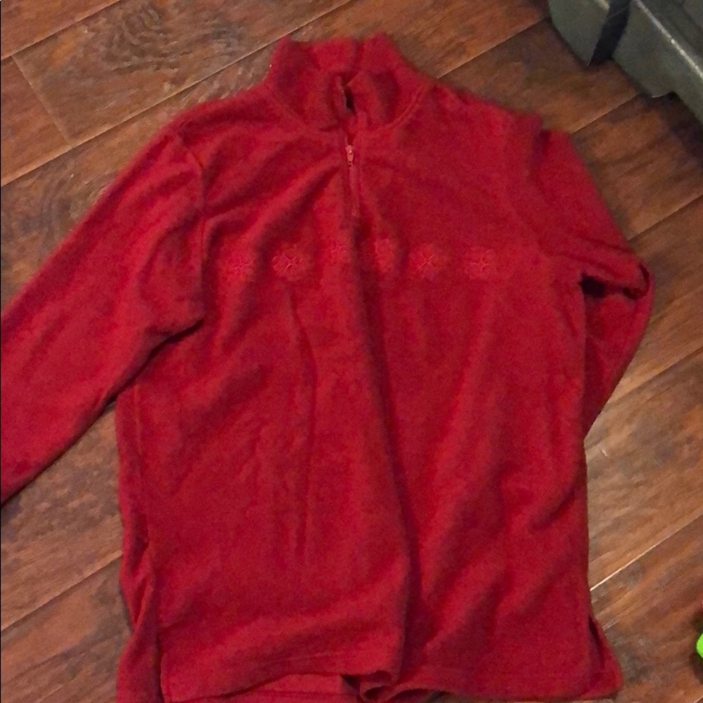Pull over sweater